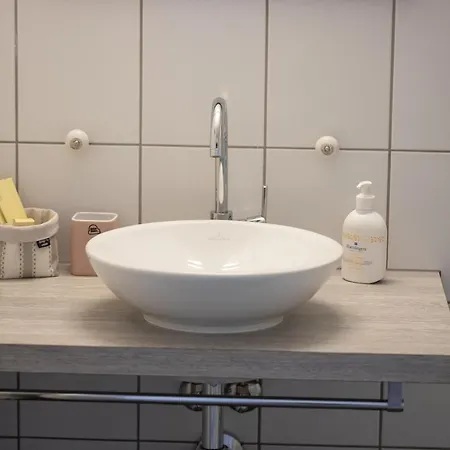 Living... Bed & Breakfast 3*