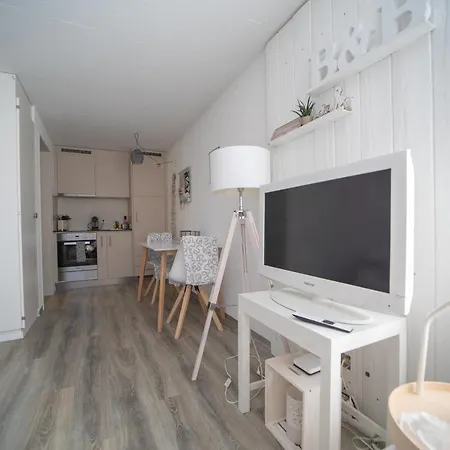 ベッド・アンド・ブレックファスト Living...