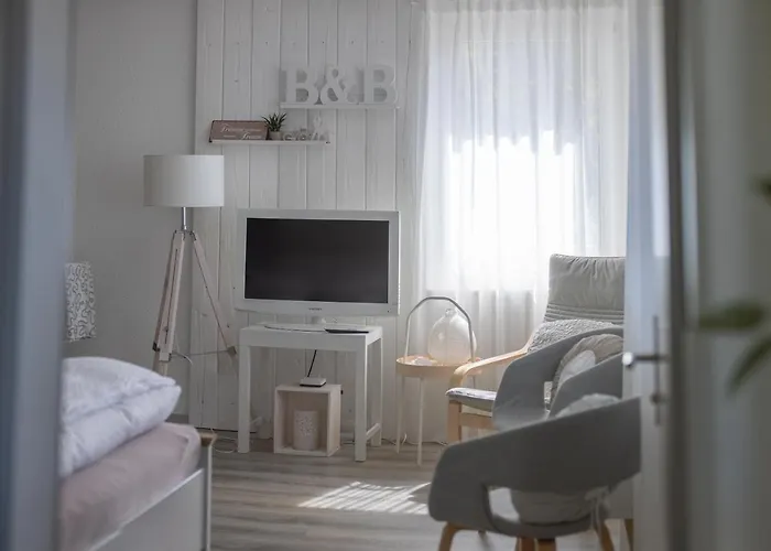 Alojamento de Acomodação e Pequeno-almoço Living... 3*