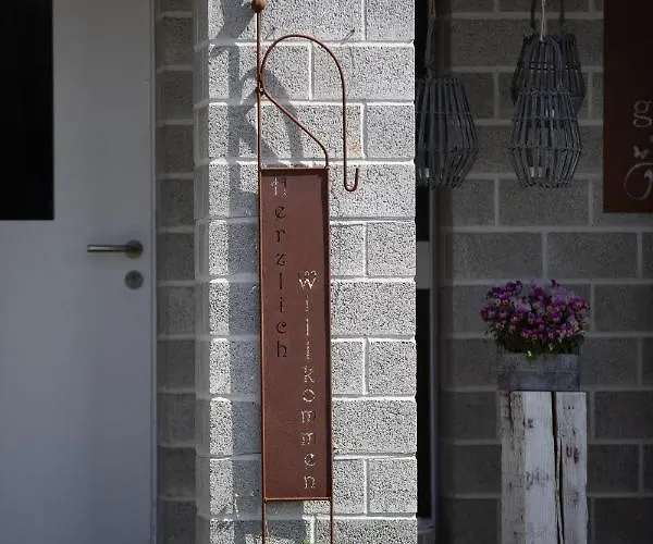 Oda ve Kahvaltı Living... 3*