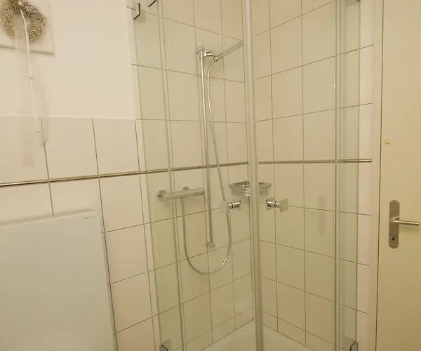 Living... Oda ve Kahvaltı Langnau