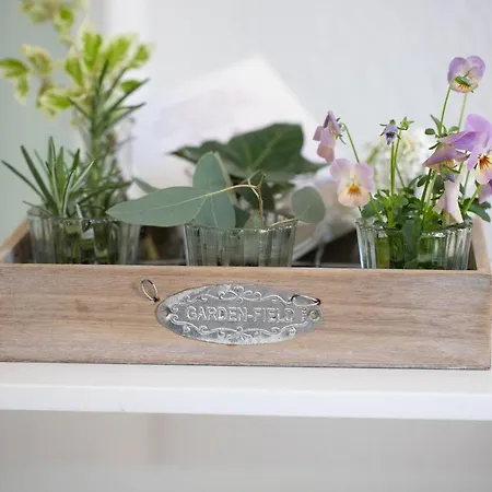 Living... Bed & Breakfast